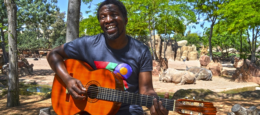En BIOPARC Valencia concierto para “Salvar a los Rinocerontes” de Elemotho, uno de los “Top 10” músicos africanos